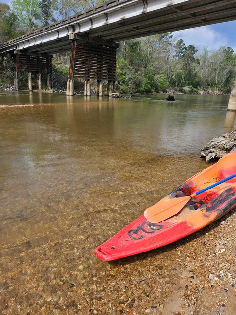 Canoe and Trail Sweetwater Tubing