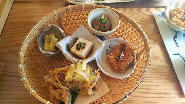 Dining Kitchen 庭宴