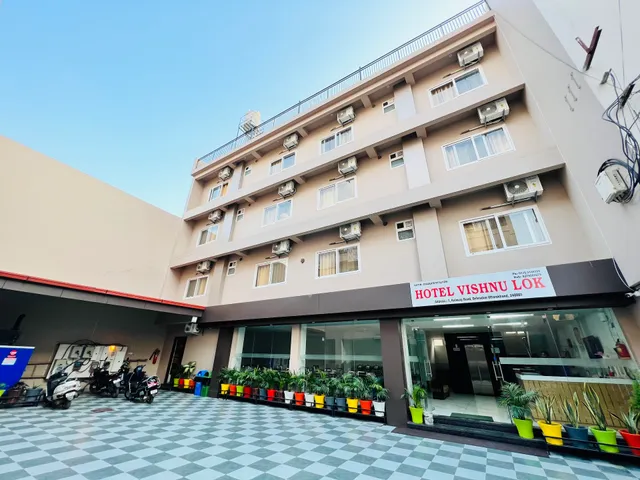Hotel Vishnu Lok - Best Hotel Near Railway Station Prince Chowk in Dehradun / Budget Hotel / Family Hotel / Economical Hotel