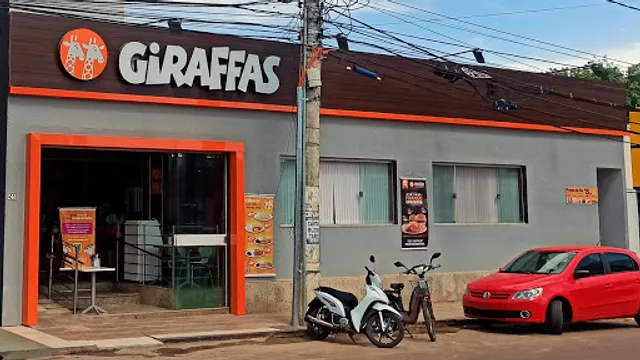 Giraffas Unaí Centro