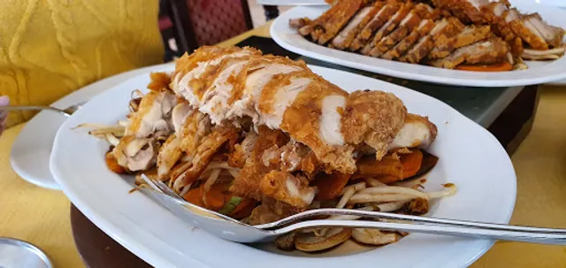 Truong-Giang Viet-Thai-Restaurant