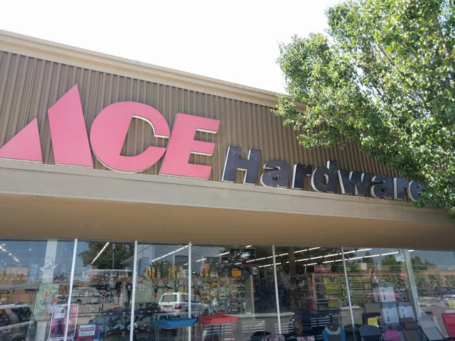 Nelson's Ace Hardware