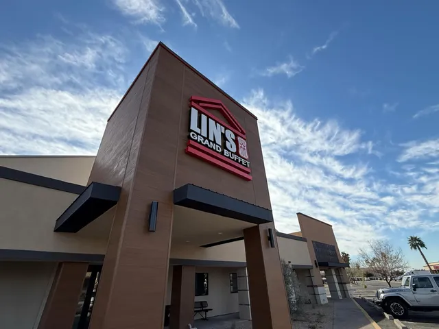 Lin's Grand Buffet - Metro Center