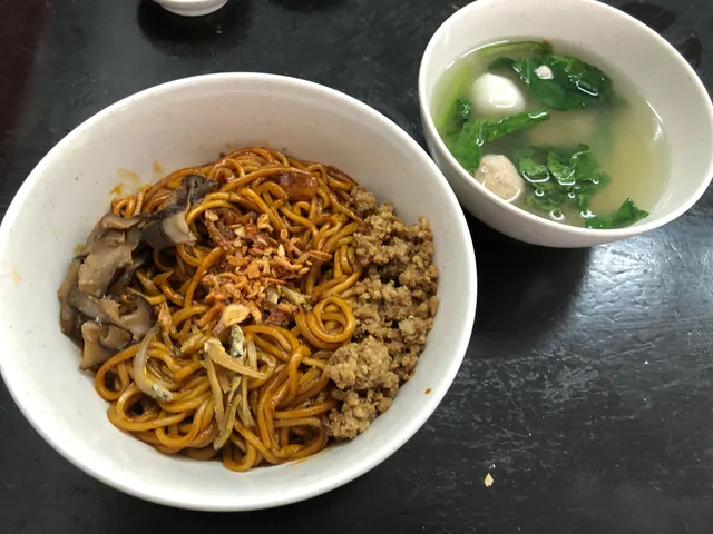 Pang & Tan Yong Chun Restaurant永春面粉粿