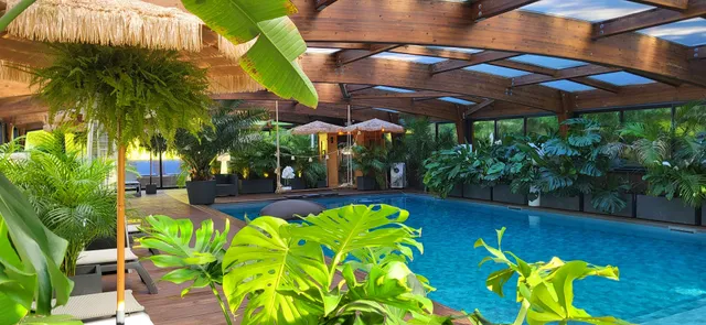 Domaine Nature Du Paillé - Location Gites Premium Spa , Piscine Tropicalisé , Salle sport