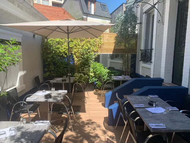 Tigre La Garenne Colombes