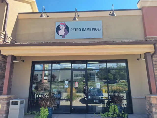 Retro Game Wolf