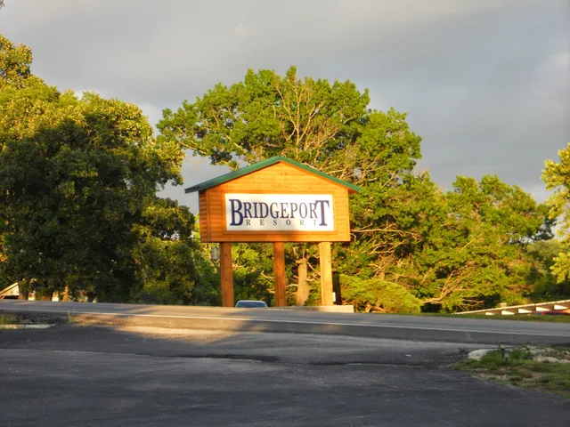 Bridgeport Resort