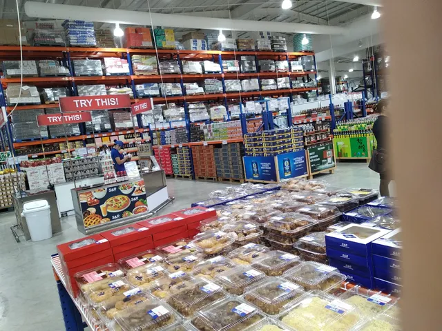 S&R Membership Shopping - Parañaque