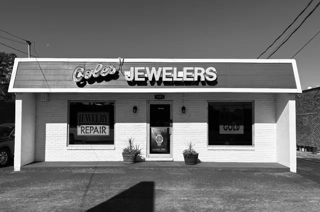 Cole's Jewelers