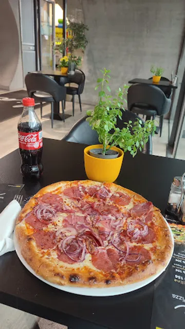 Lia Kebap Pizza