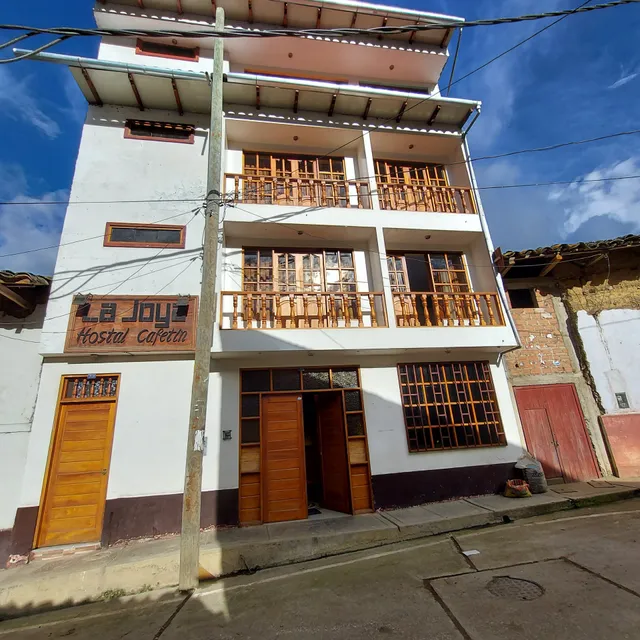 La joya hostal cafetin, Leymebamba