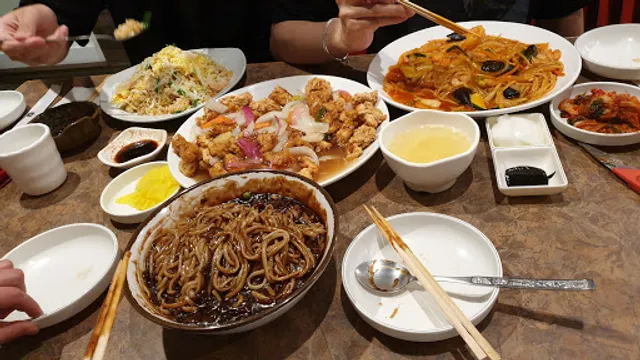Shanghai Korean Chinese Restaurant