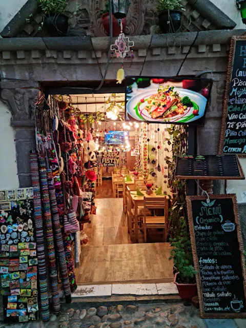 TAK THAI - Fusion Cuisine - Thai & Peruvian Restaurant