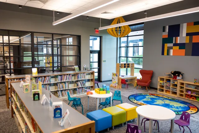 Mansfield Public Library