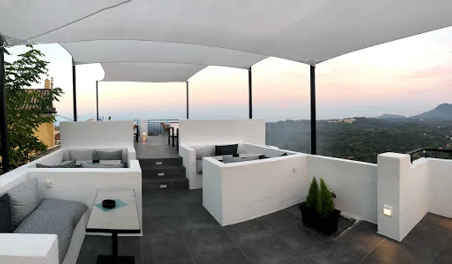 aera sky bar
