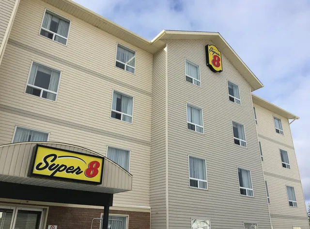 Super 8 by Wyndham Yellowknife