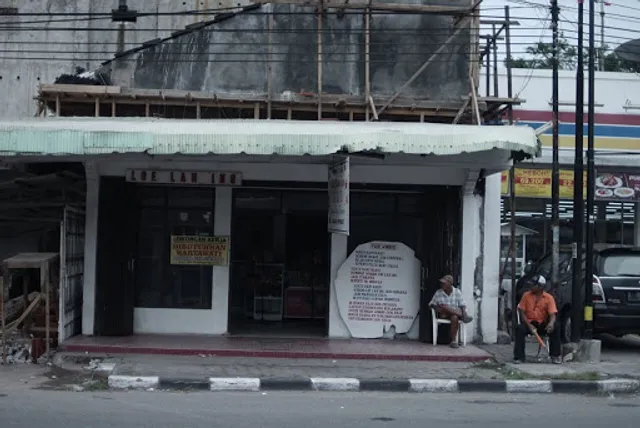 Wingko Babat Loe Lan Ing