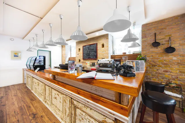 Nem Adom Fel Cafe&Bar