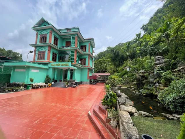 Cao Sơn Hotel