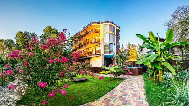 Guest House Villa More