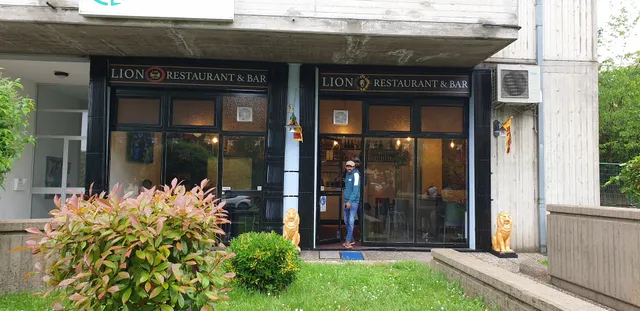Lion restaurant