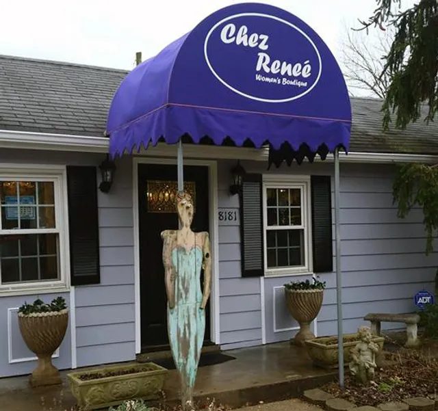 Chez Renee Boutique