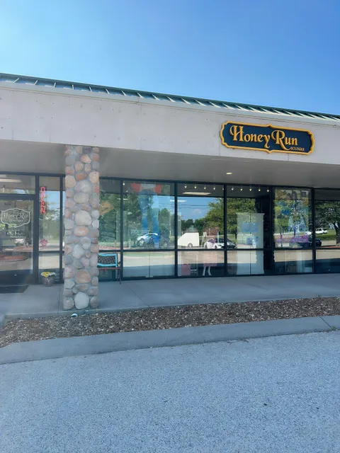 Honey Run Boutique
