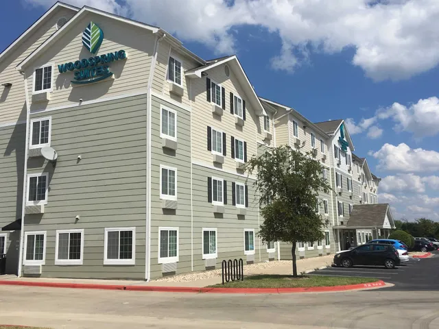 WoodSpring Suites St Louis St Charles