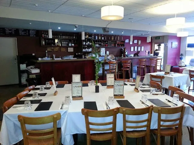 Delhi7 Indian Restaurant and Bar