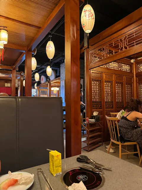 Gangnam Bar BBQ & Hot Pot