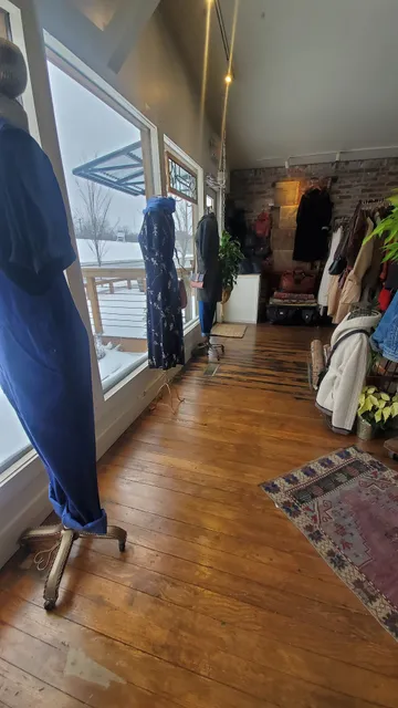 grey dog vintage boutique