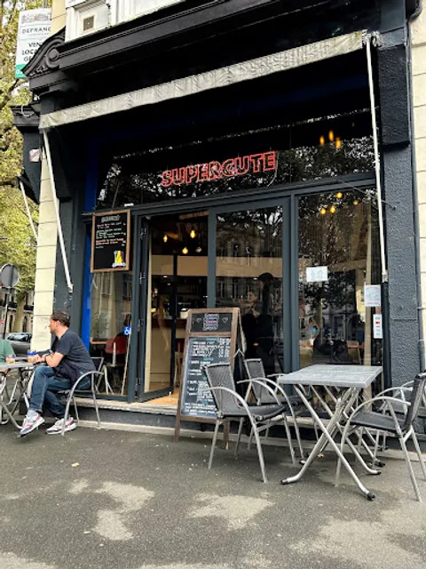 Supercute : Bar & Restaurant