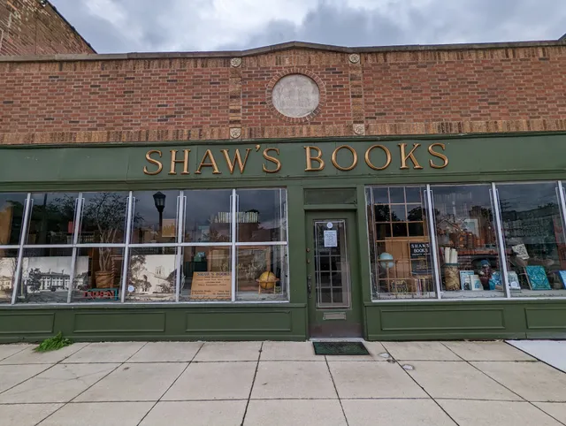 Shaw's Books