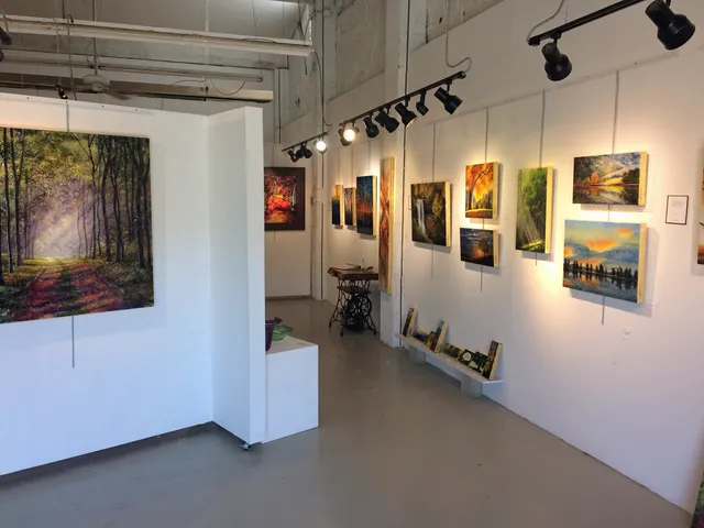 St. Claire Art Studio & Gallery