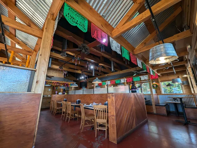 Maya's Latin Kitchen - Sandston