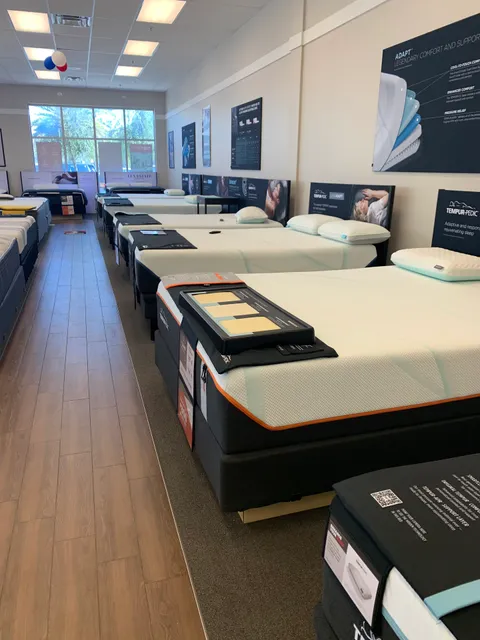 Mattress Firm Waterford Oaks