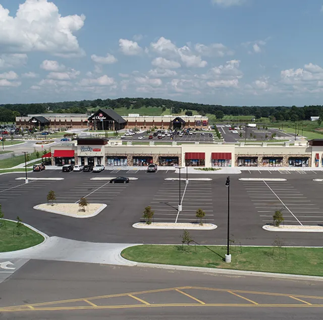 Cherokee Springs Plaza