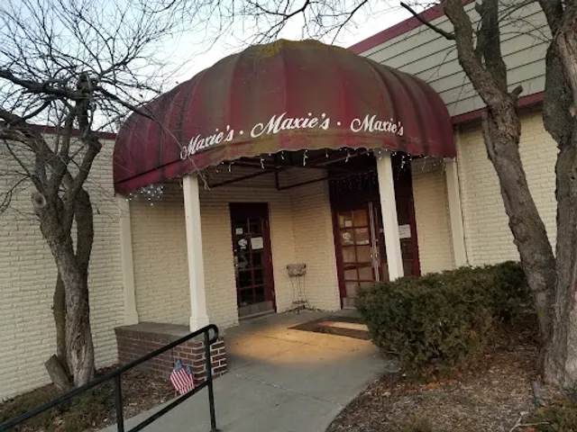 Maxie's Supper Club