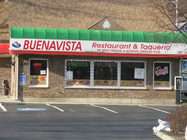 Buena Vista Restaurant Mar Y Tierra