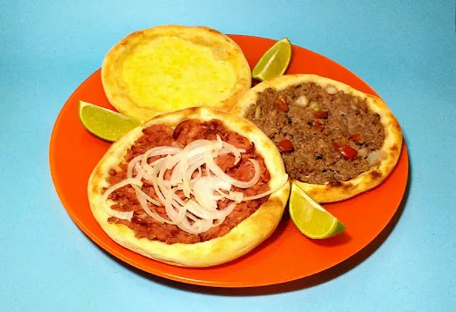 Pizzaria & Esfiharia Tio Patinhas Ubatuba