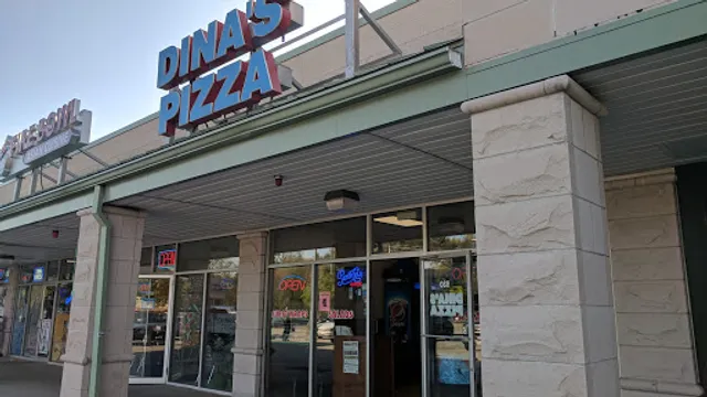 Dina's Pizza
