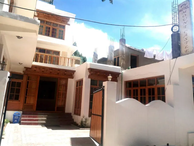 Hotel Mount Castle