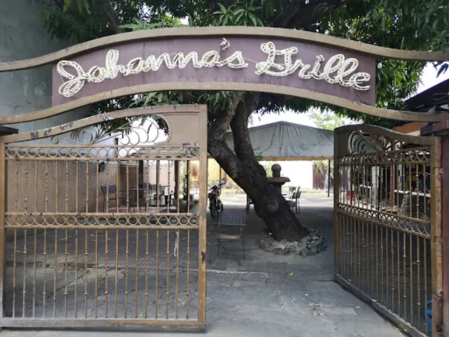 Johanna's Grille