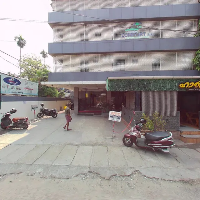 Cheerful Master Comfort Inn 2bhk