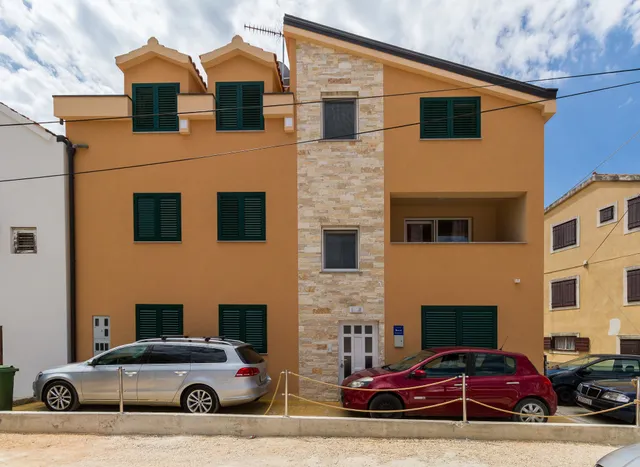 Apartments Villa-ines