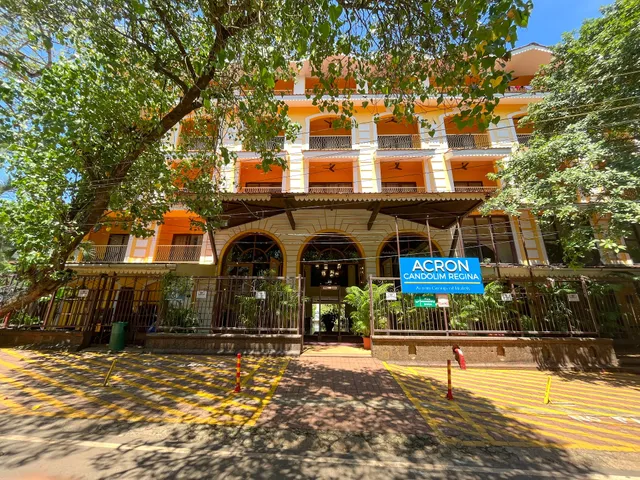 Resort Acron Candolim Regina