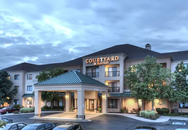 Courtyard by Marriott Wichita East