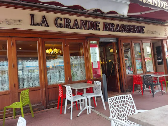 LA GRANDE BRASSERIE Restaurant
