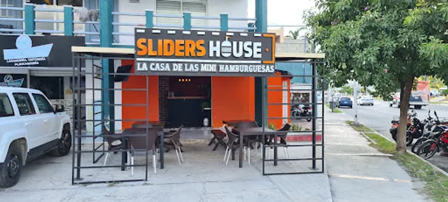 Sliders House